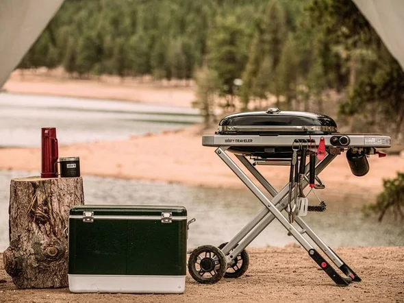Prenosny plynovy gril na uhlie Weber Traveler Prenosny plynovy gril na uhlie Weber Traveler